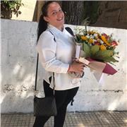 Sono una studentessa universitaria, diplomata in un Liceo Scientifico, che offre un servizio doposcuola per ragazzi di elementari e medie
